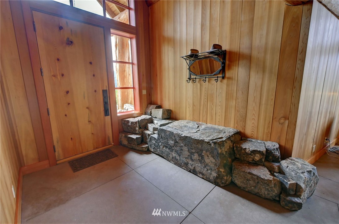 97 Big Valley View Road Winthrop, WA 98862 - Photo 5 of 25 Gallery Image 5