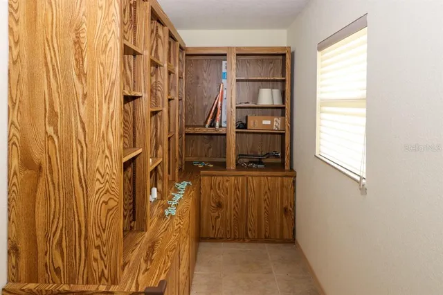 a view of walk in closet