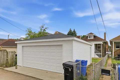 $675,000 | 4431 North Marmora Avenue, Chicago, IL 60630
