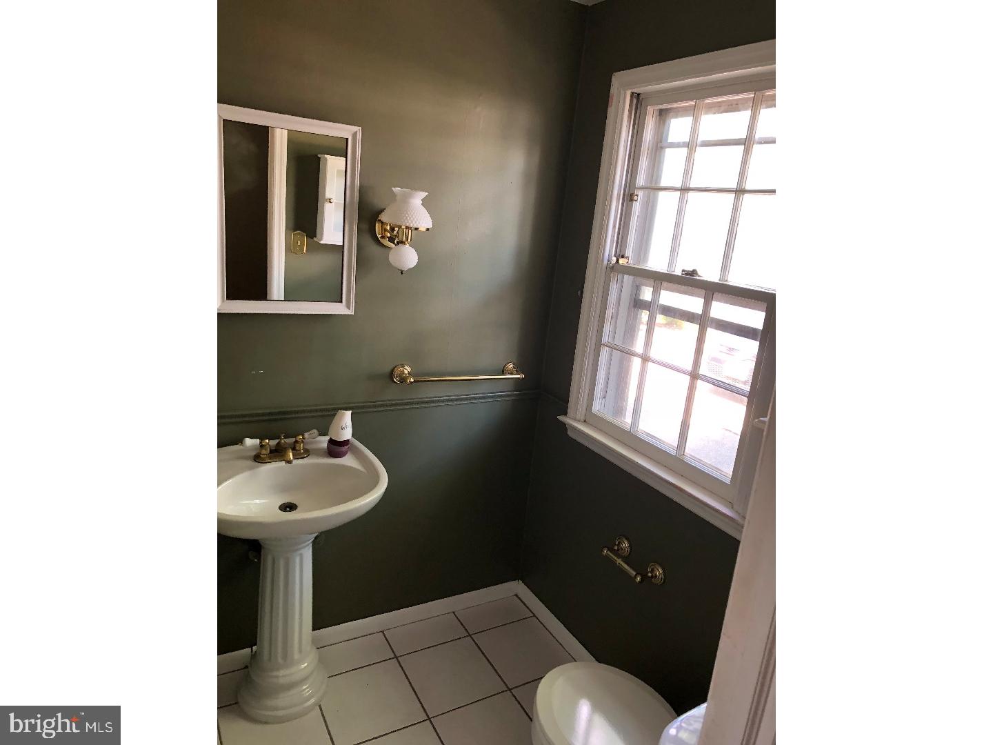 55 Pine Valley Road Cherry Hill, NJ 08034 - Photo 11 of 25 Gallery Image 11