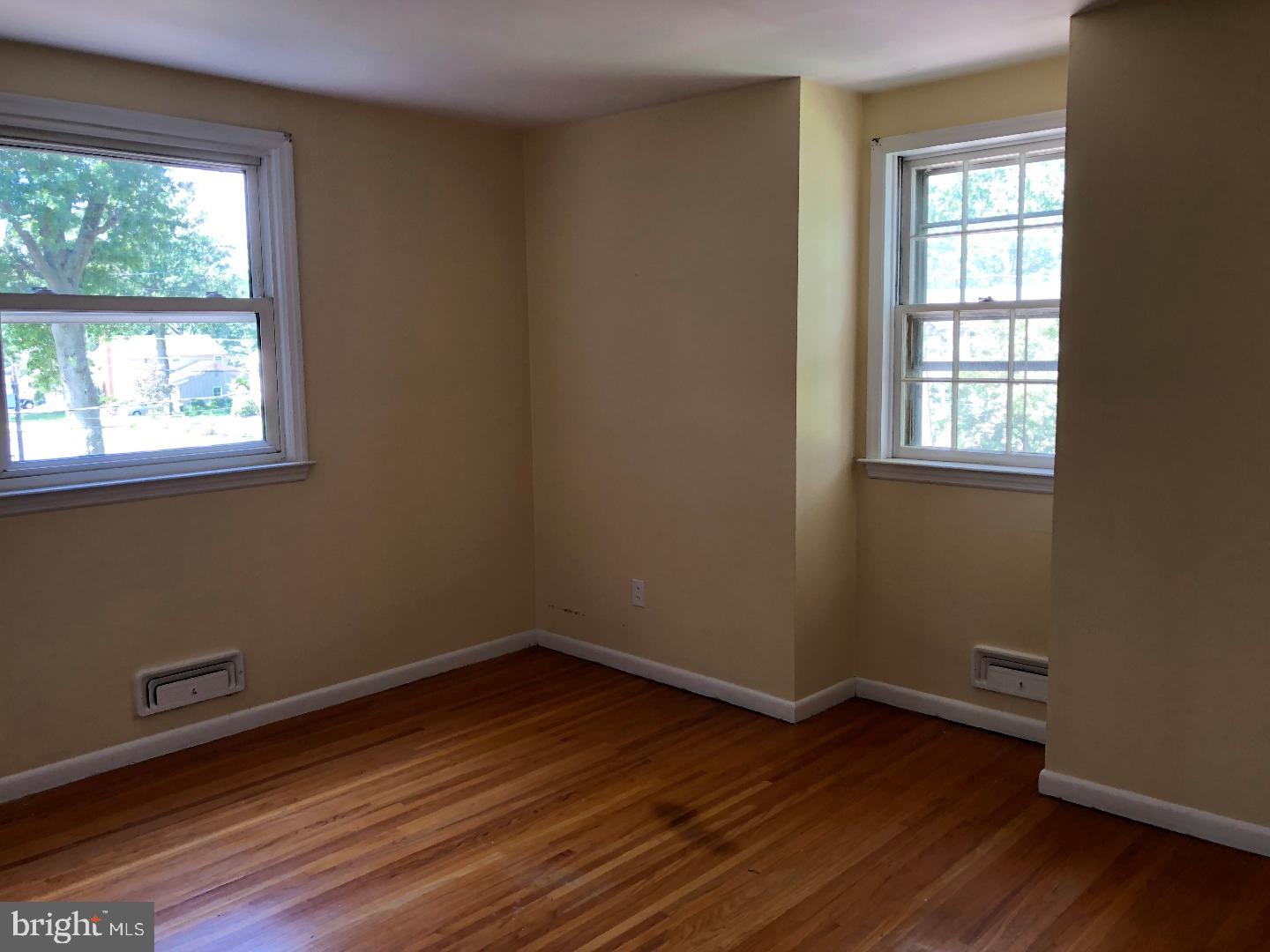 55 Pine Valley Road Cherry Hill, NJ 08034 - Photo 18 of 25 Gallery Image 18