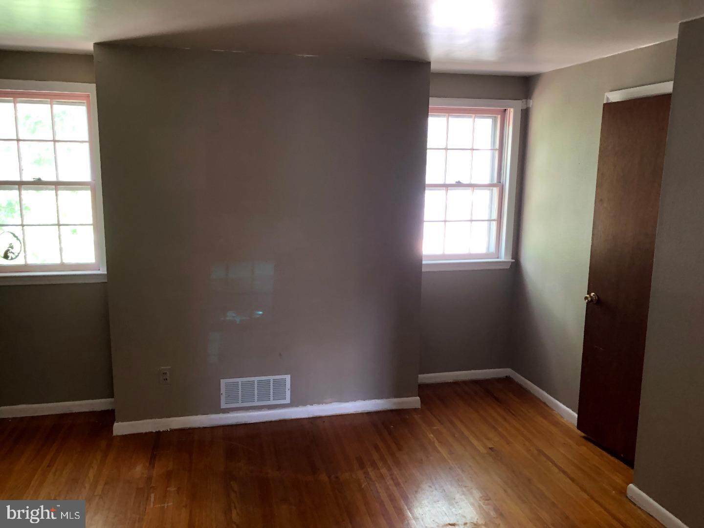 55 Pine Valley Road Cherry Hill, NJ 08034 - Photo 19 of 25 Gallery Image 19