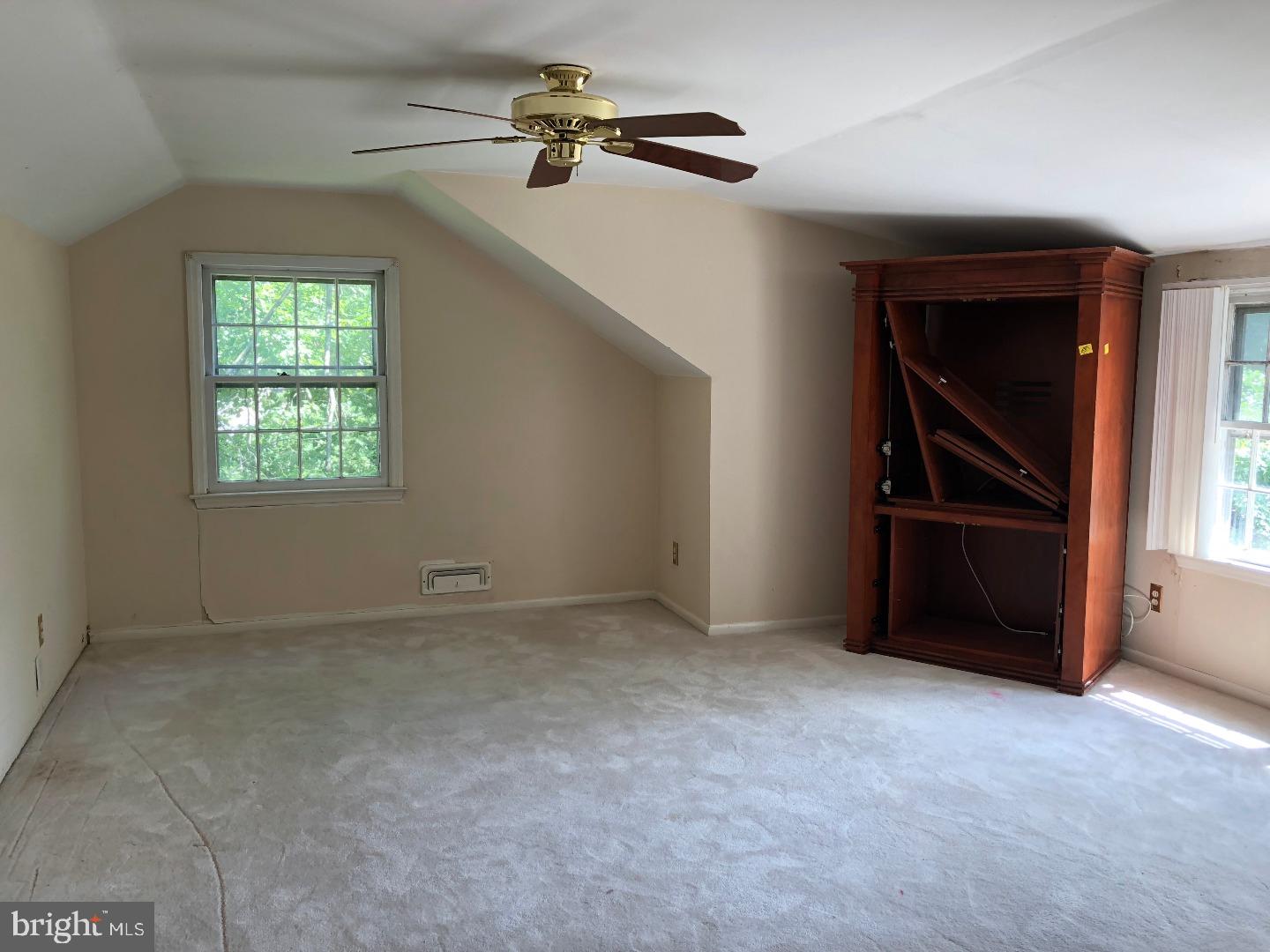 55 Pine Valley Road Cherry Hill, NJ 08034 - Photo 20 of 25 Gallery Image 20