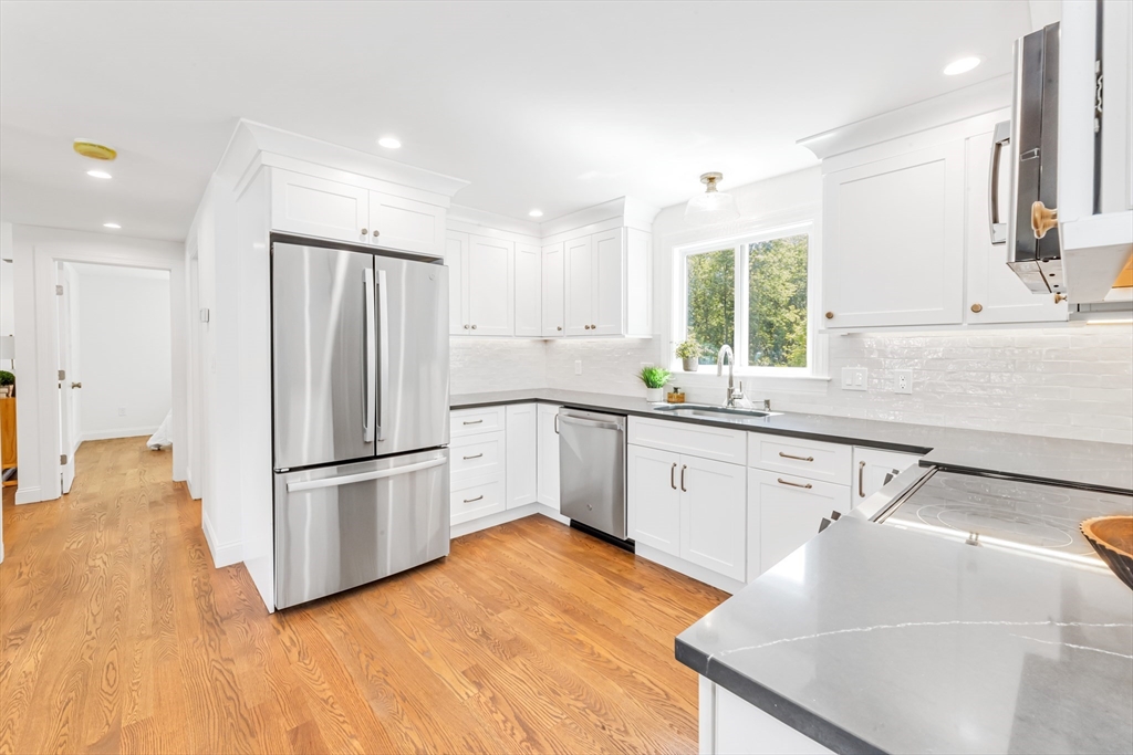 49 Maynard Road Dedham, MA 02026 - Photo 7 of 29