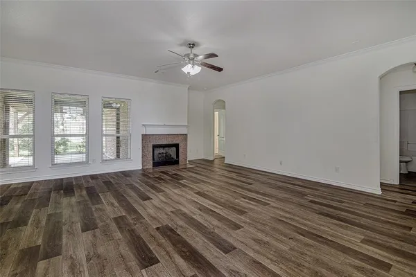 $2,495 | 1140 Hidden Meadow Drive, Burleson, TX 76028