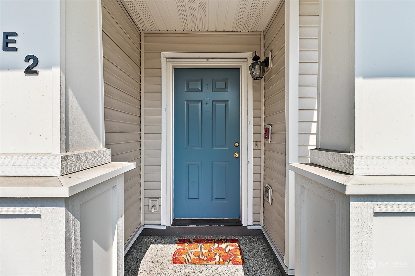2300 Benson Road South, Unit E2 Renton, WA 98055 - Photo 2 of 35