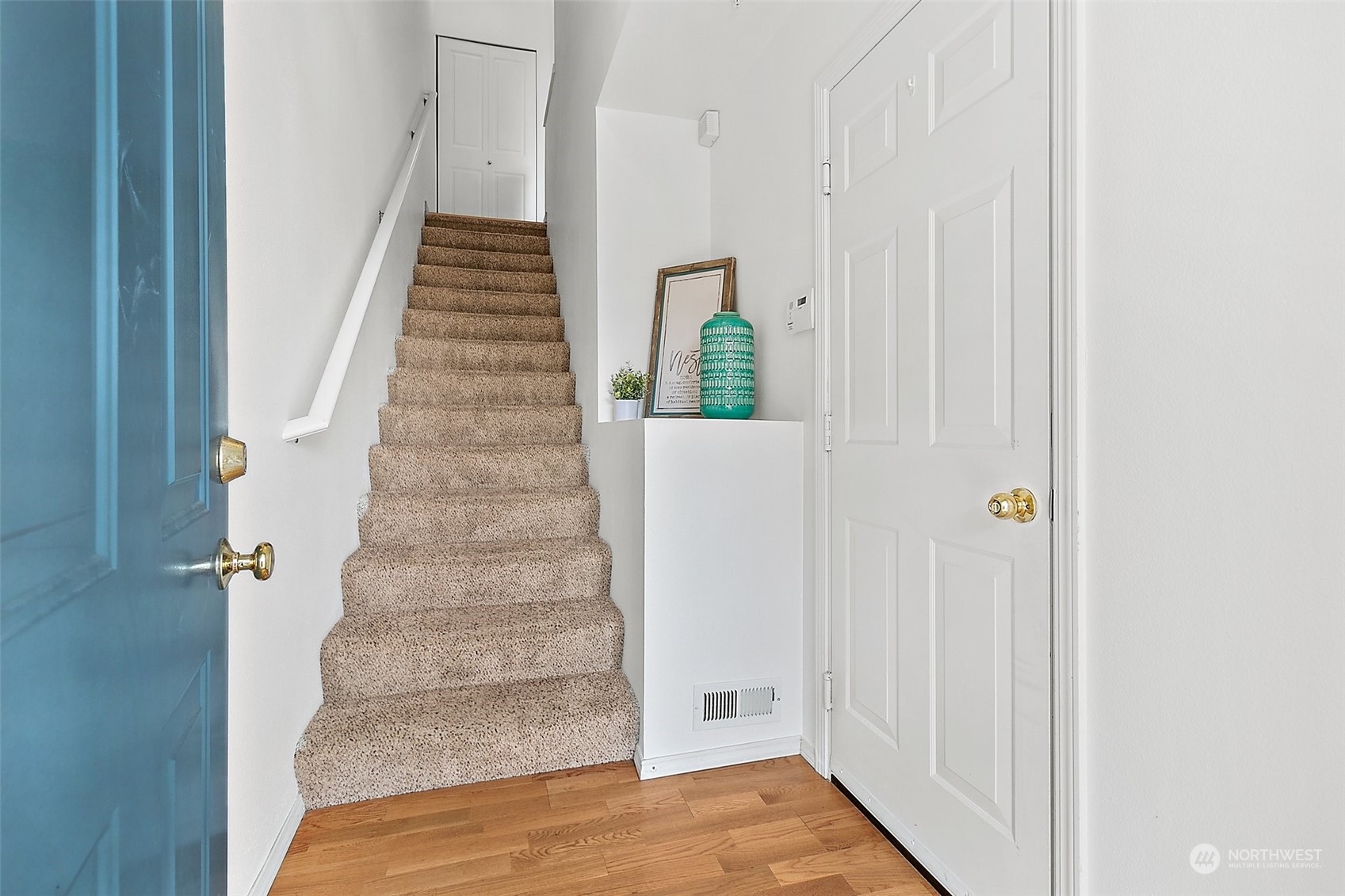2300 Benson Road South, Unit E2 Renton, WA 98055 - Photo 3 of 35 a view of entryway with furniture