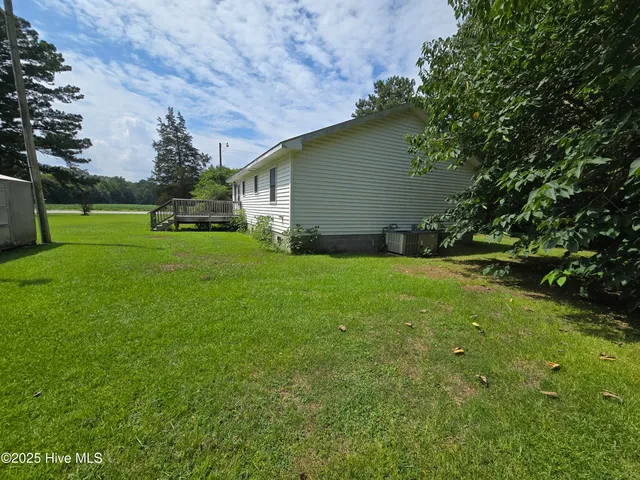 $1,500 | 930 Porter Road, Greenville, NC 27834