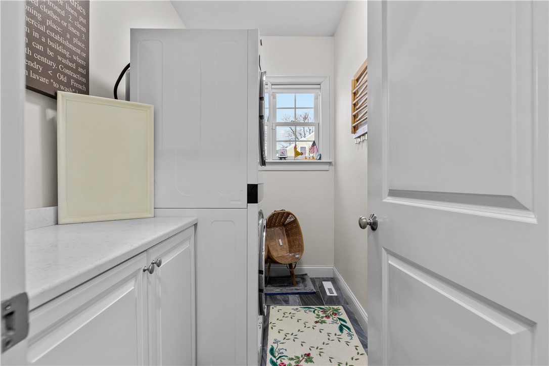 49 Walley Street Bristol, RI 02809 - Photo 23 of 48 Half Bath