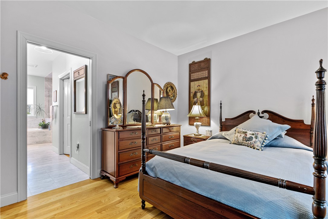 49 Walley Street Bristol, RI 02809 - Photo 27 of 48