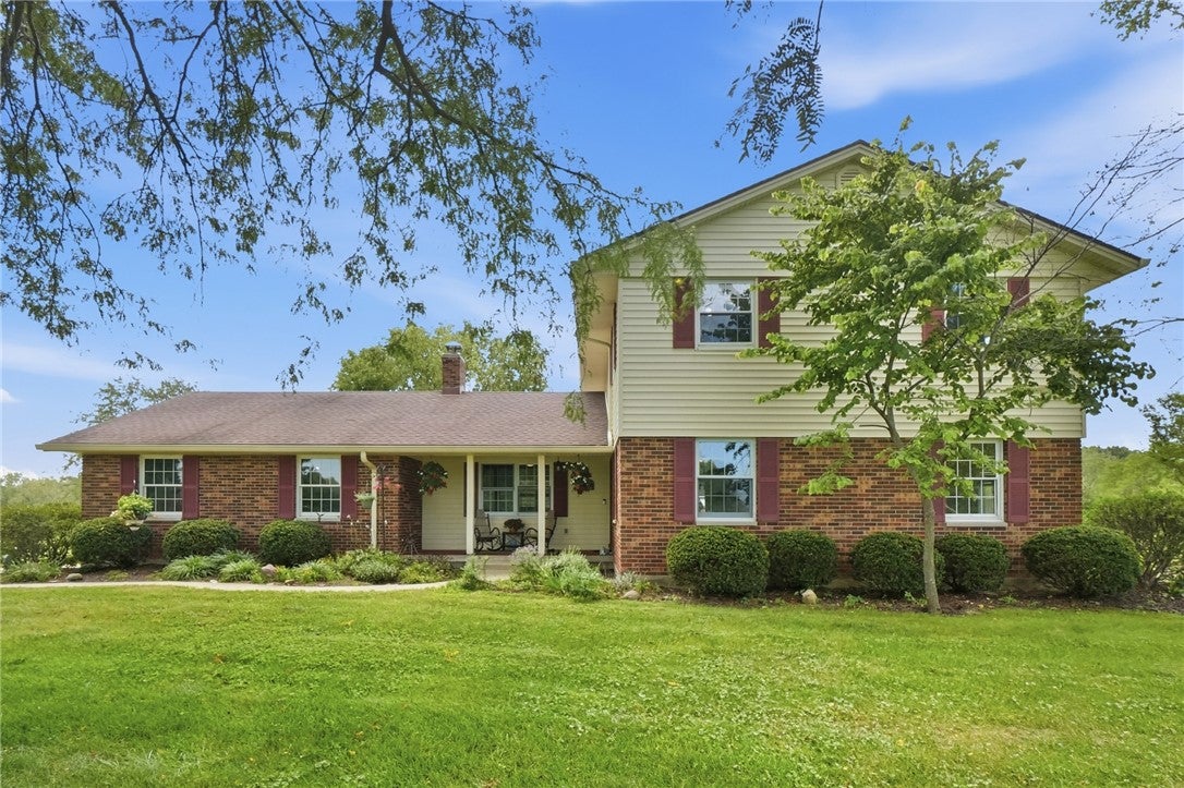 5527 Chenoweth Road Waynesville, OH 45068 - Photo 1 of 75 Gallery Image 1