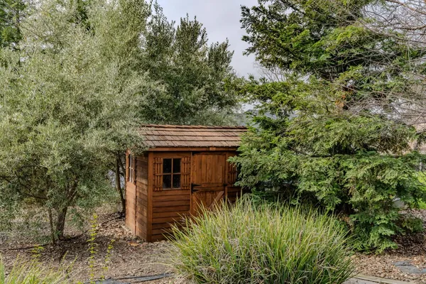 $489,000 | 2312 Heinemann Drive, Valley Springs, CA 95252