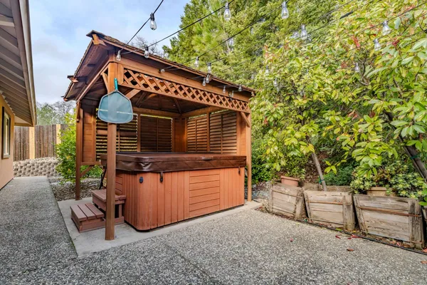 $489,000 | 2312 Heinemann Drive, Valley Springs, CA 95252