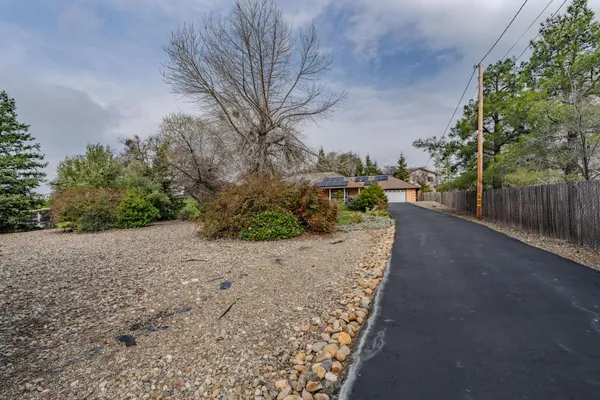 $489,000 | 2312 Heinemann Drive, Valley Springs, CA 95252