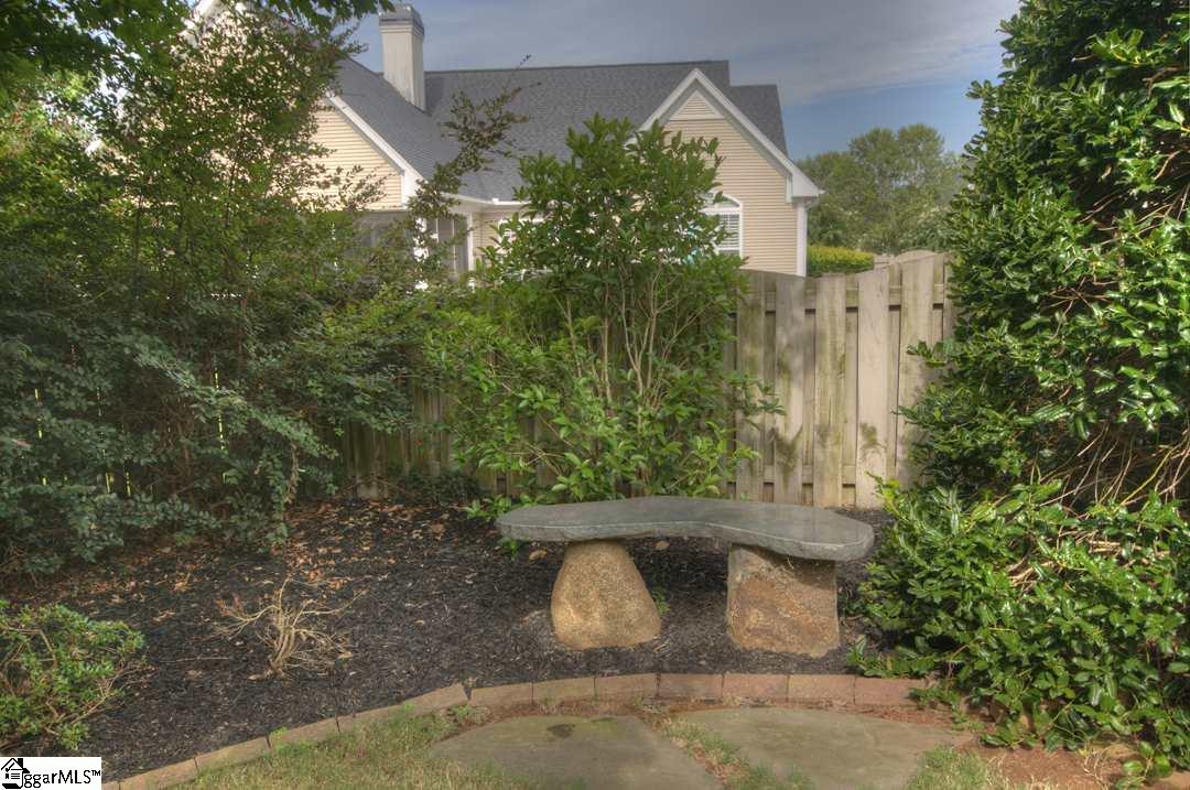 10 Aldgate Way Greer, SC 29650 - Photo 5 of 34 Gallery Image 5