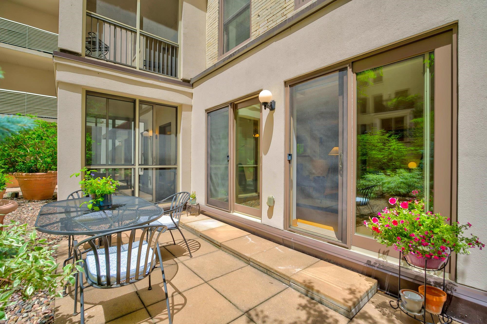 123 West Washington Avenue, Unit 311 Madison, WI 53703 - Photo 12 of 49