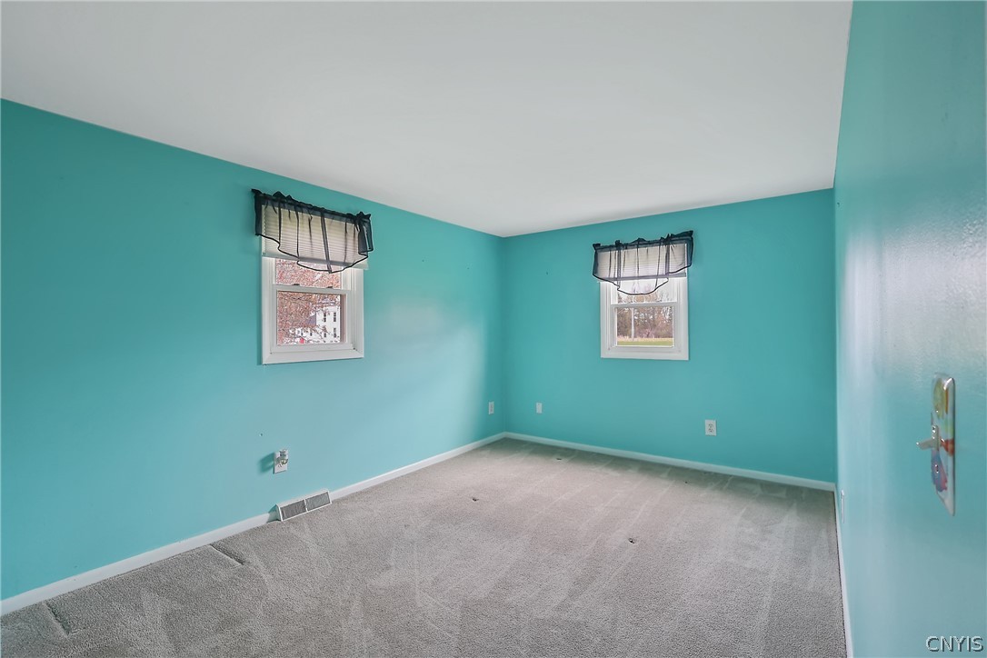 3194 Howlett Hill Road Onondaga, NY 13031 - Photo 14 of 33