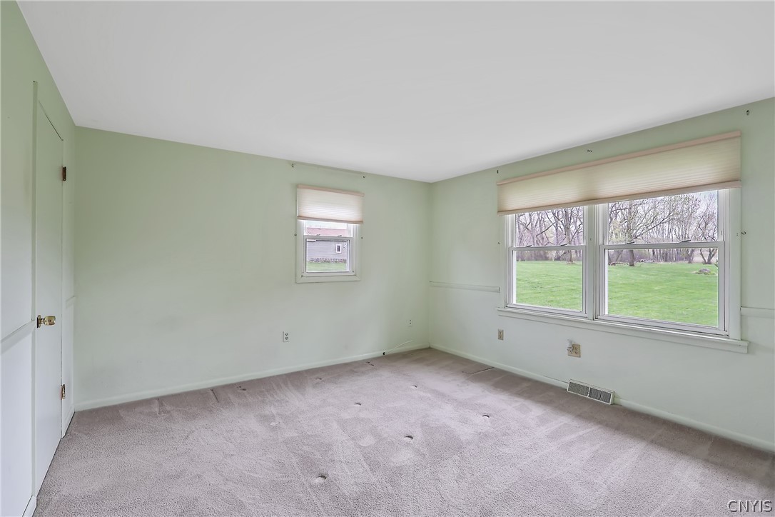 3194 Howlett Hill Road Onondaga, NY 13031 - Photo 16 of 33