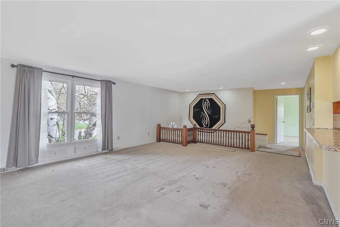 3194 Howlett Hill Road Onondaga, NY 13031 - Photo 2 of 33