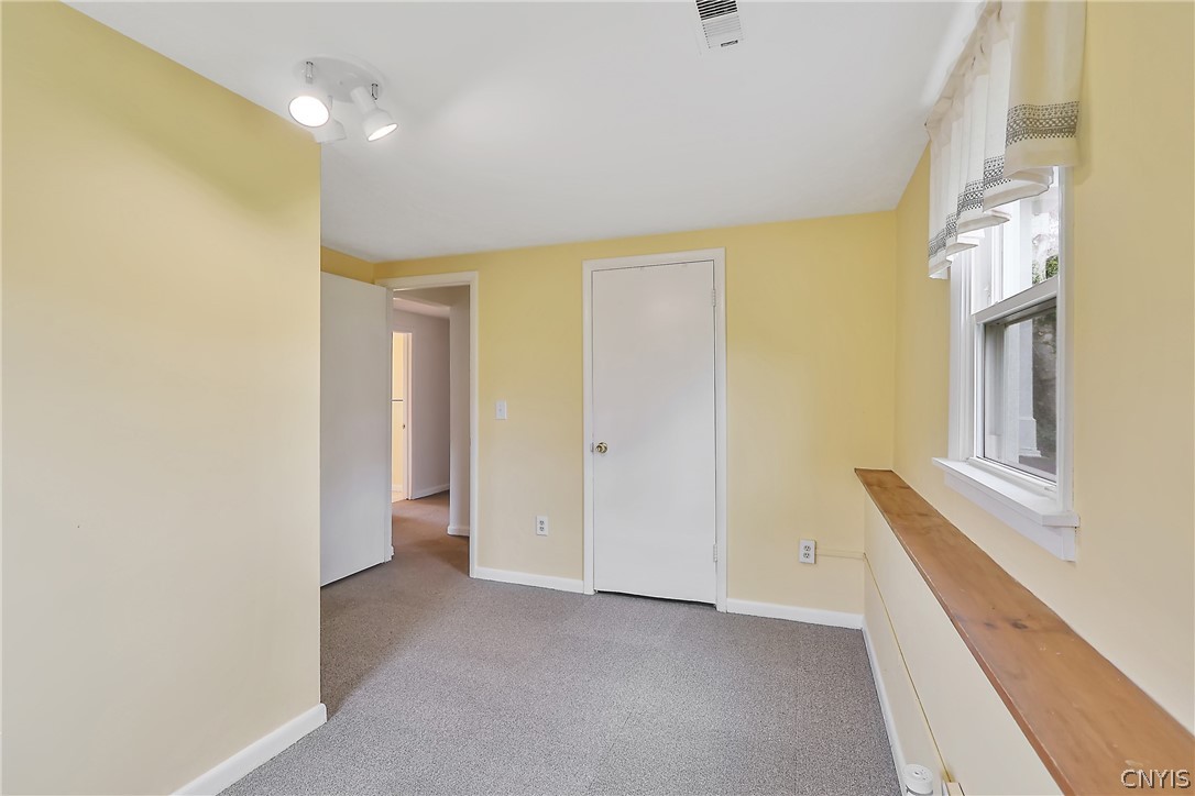 3194 Howlett Hill Road Onondaga, NY 13031 - Photo 22 of 33