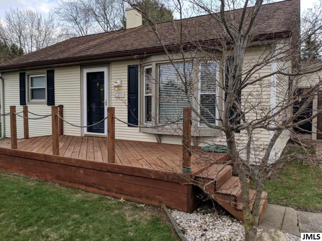 1221 Rockefeller Drive Jackson, MI 49203 - Photo 2 of 36 Photo 2