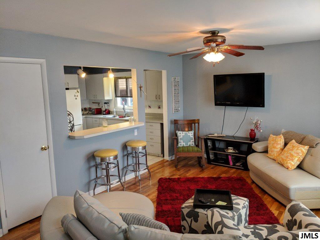 1221 Rockefeller Drive Jackson, MI 49203 - Photo 5 of 36 Photo 5