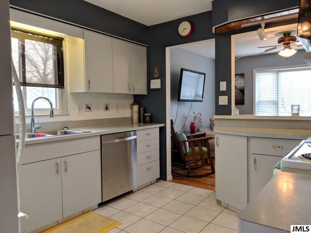 1221 Rockefeller Drive Jackson, MI 49203 - Photo 8 of 36 Photo 8