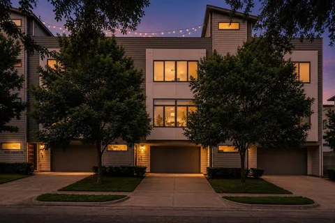 $649,000 | 4402 Lafayette Street, Unit B, Dallas, TX 75204