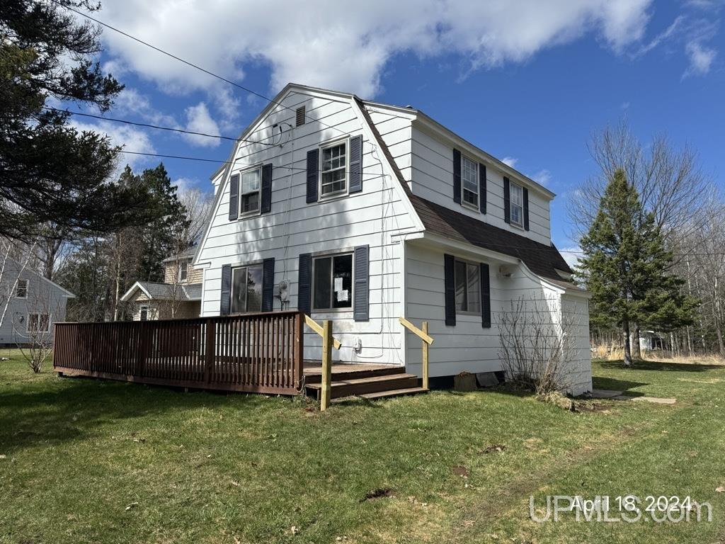 E5200 Sunset Road Ironwood, MI 49938 - Photo 1 of 31 Gallery Image 1