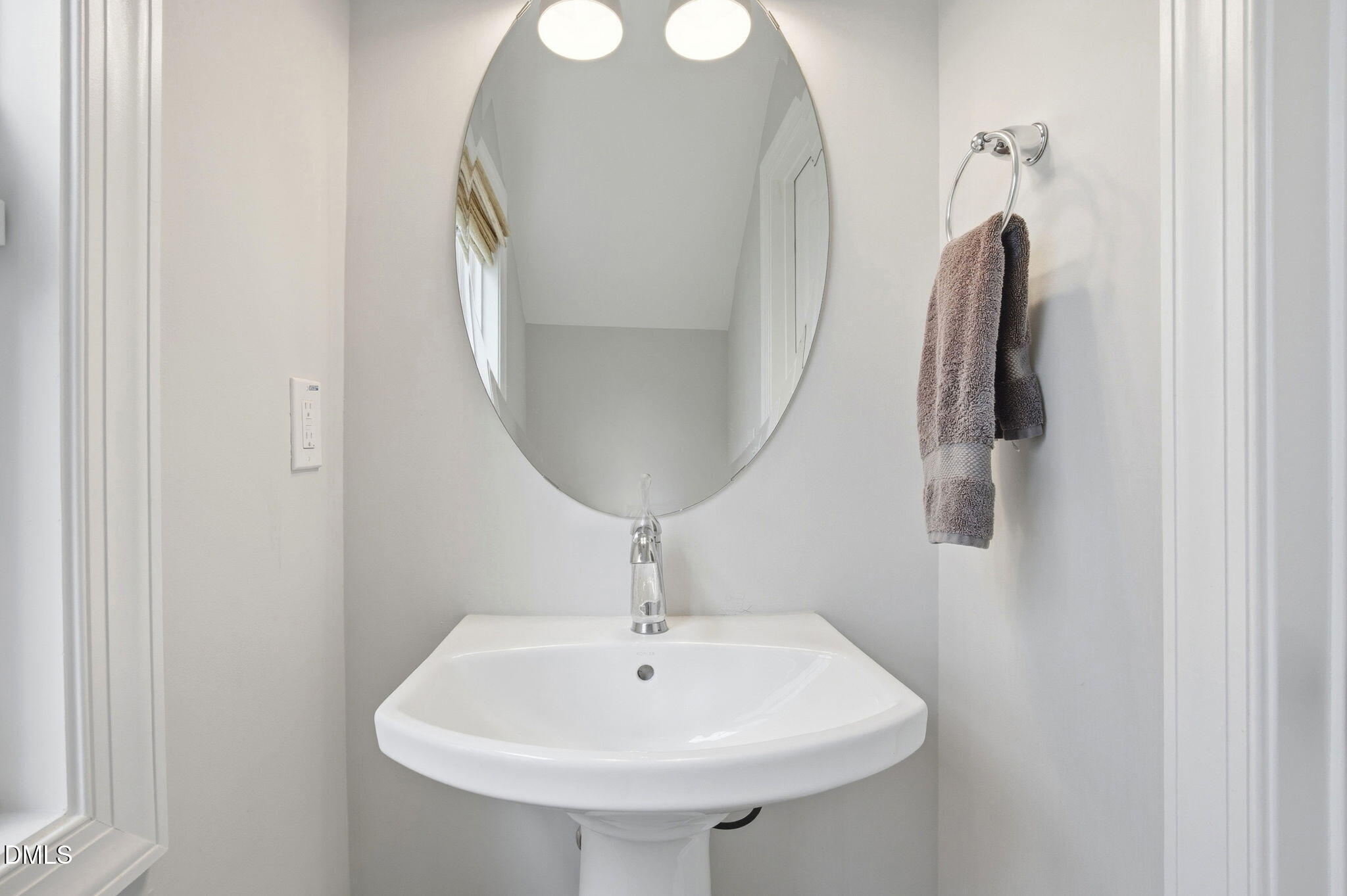 6810 Milligan Way, Unit 105 Raleigh, NC 27613 - Photo 18 of 35 20-web-or-mls-IMG_5740 copy