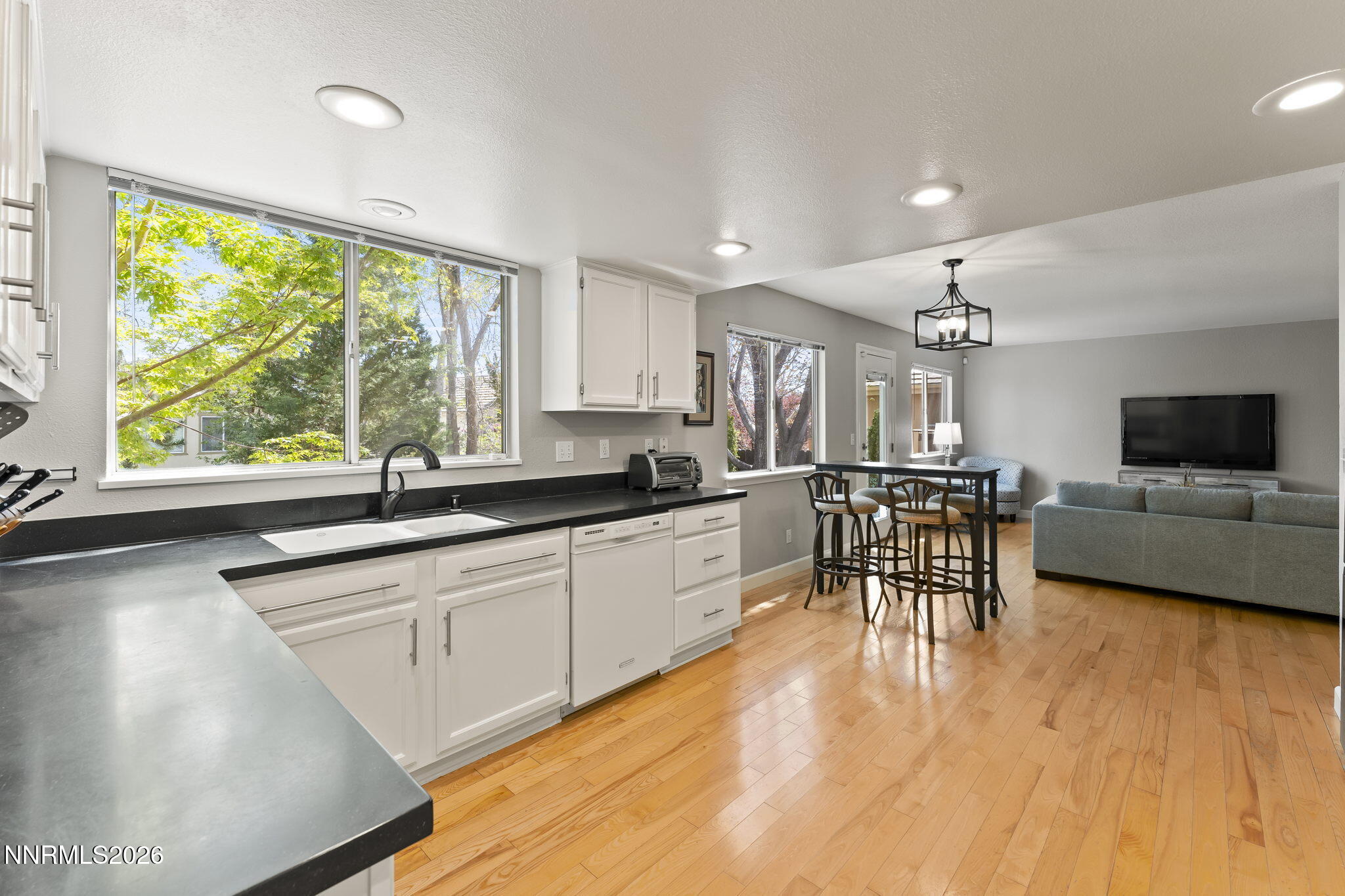 6168 Greenbrook Drive Reno, NV 89511 - Photo 2 of 39 10a