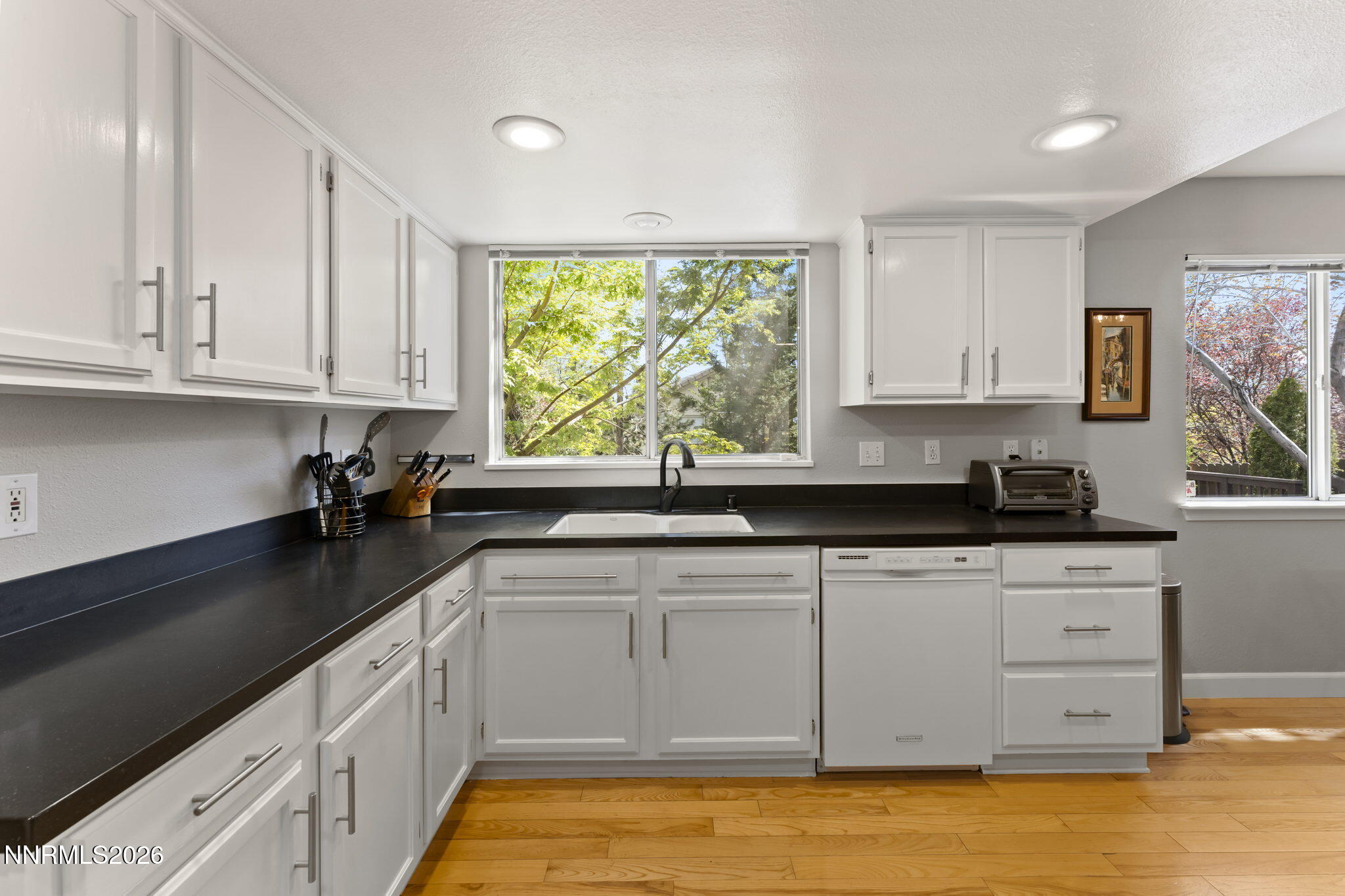 6168 Greenbrook Drive Reno, NV 89511 - Photo 4 of 39 10c