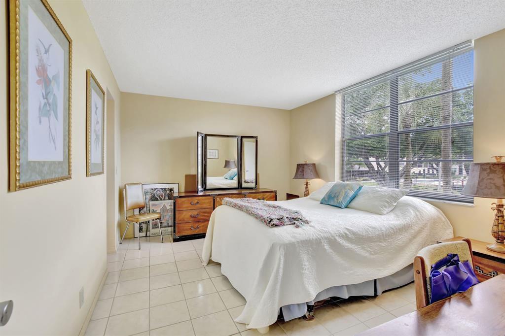 9311 Orange Grove Drive, Unit 210 Davie, FL 33324 - Photo 11 of 21