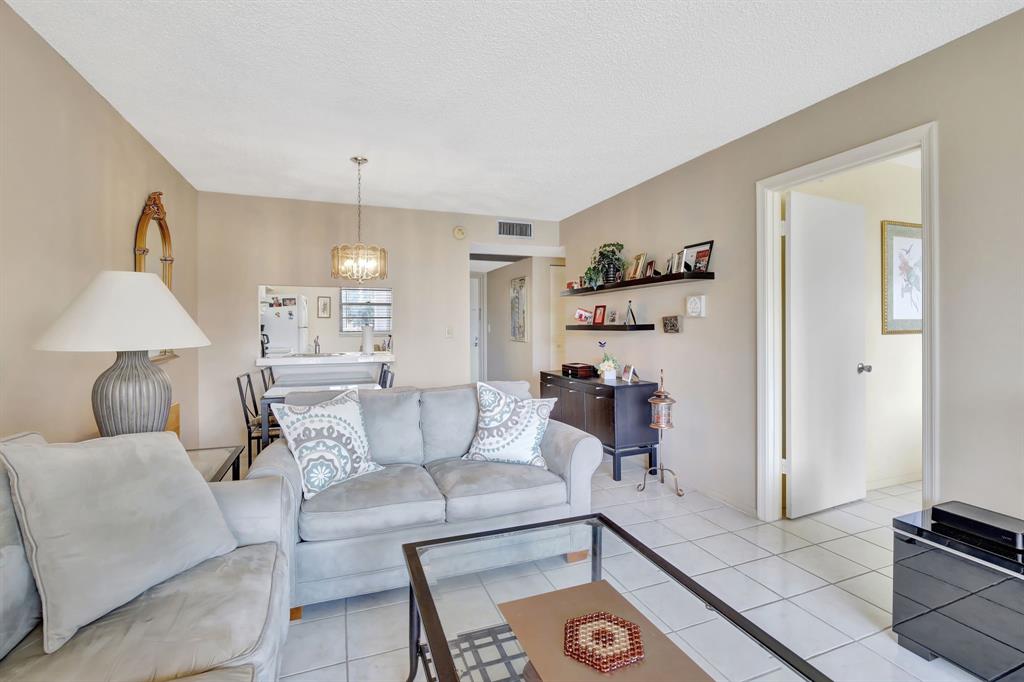 9311 Orange Grove Drive, Unit 210 Davie, FL 33324 - Photo 7 of 21