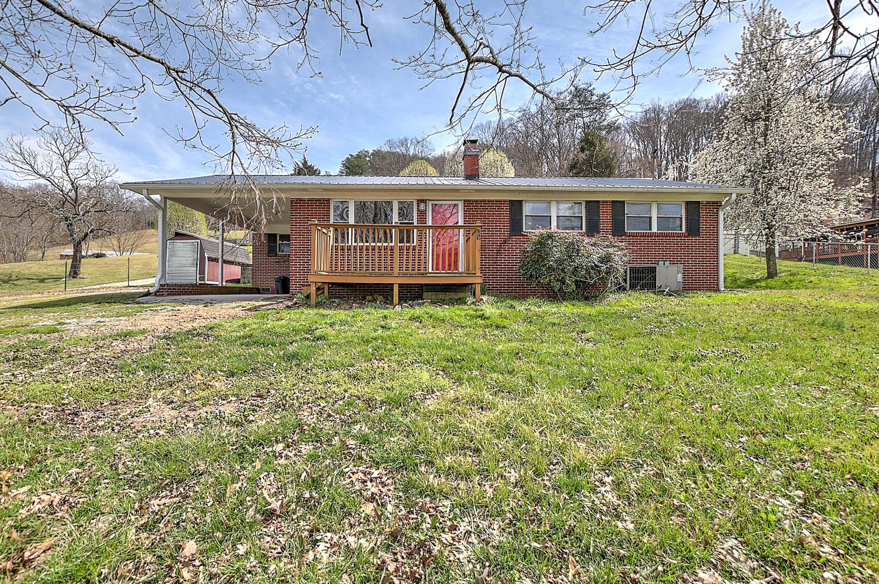 1610 County Line Road Mooresburg, TN 37811 - Photo 3 of 31 County Line-4