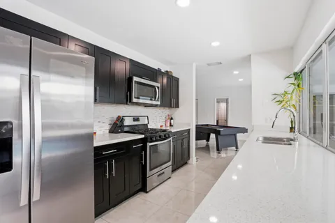 $500,000 | 5940 Northwest 16th Street, Sunrise, FL 33313
