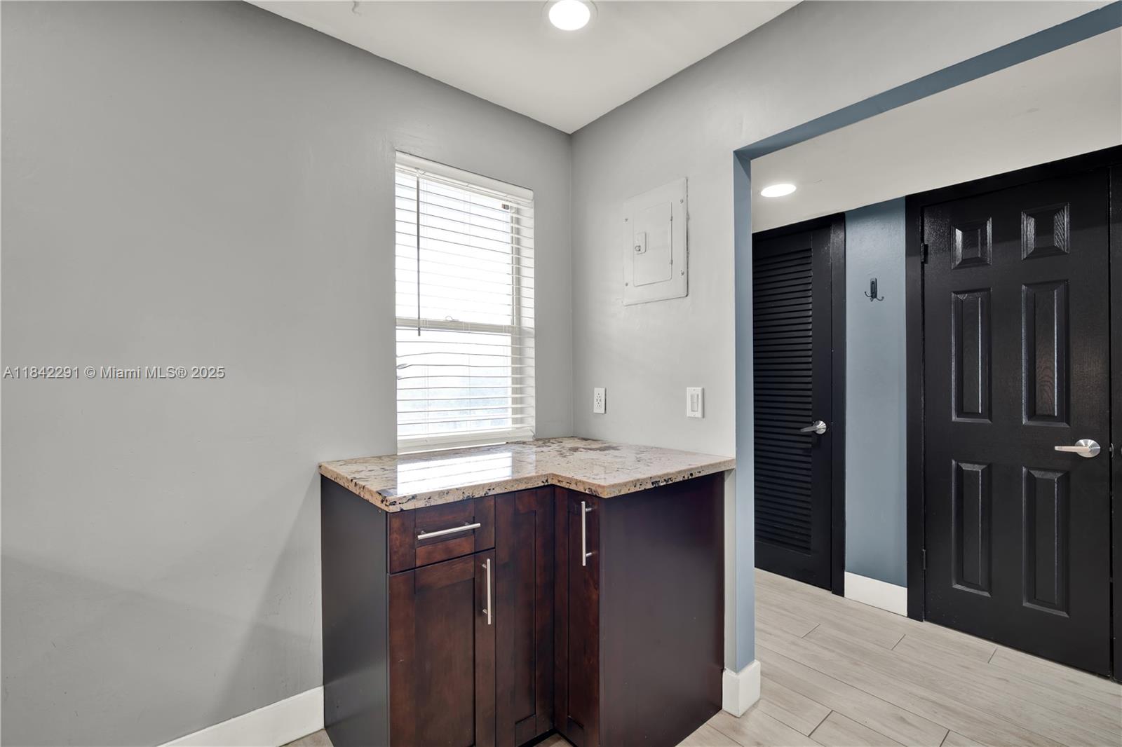 950 Hillcrest Drive, Unit 414 Hollywood, FL 33021 - Photo 12 of 35