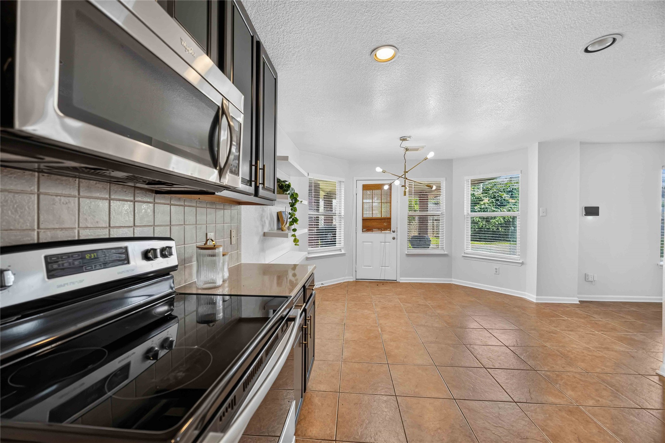 14123 Autumn Ridge Trail Drive Houston, TX 77048 - Photo 16 of 28 Gallery Image 16