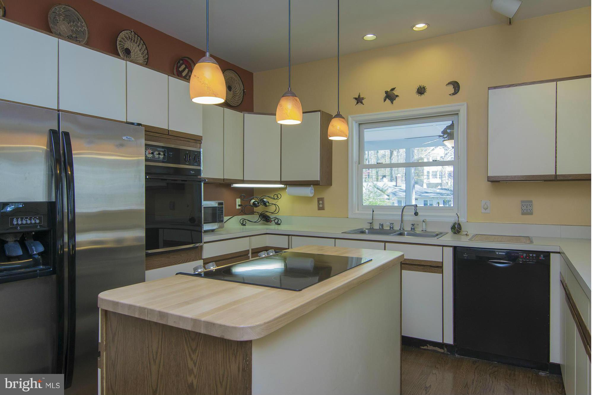 1705 Robinhood Road Annapolis, MD 21401 - Photo 11 of 29 Kitchen