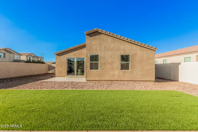$2,100 | 399 Pelipa Drive, San Tan Valley, AZ 85140