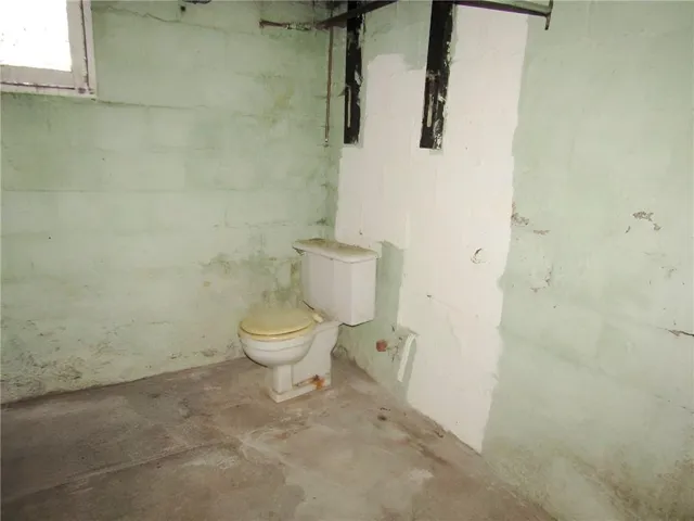 $50,000 | 2340 2nd Avenue, Koppel, PA 16136