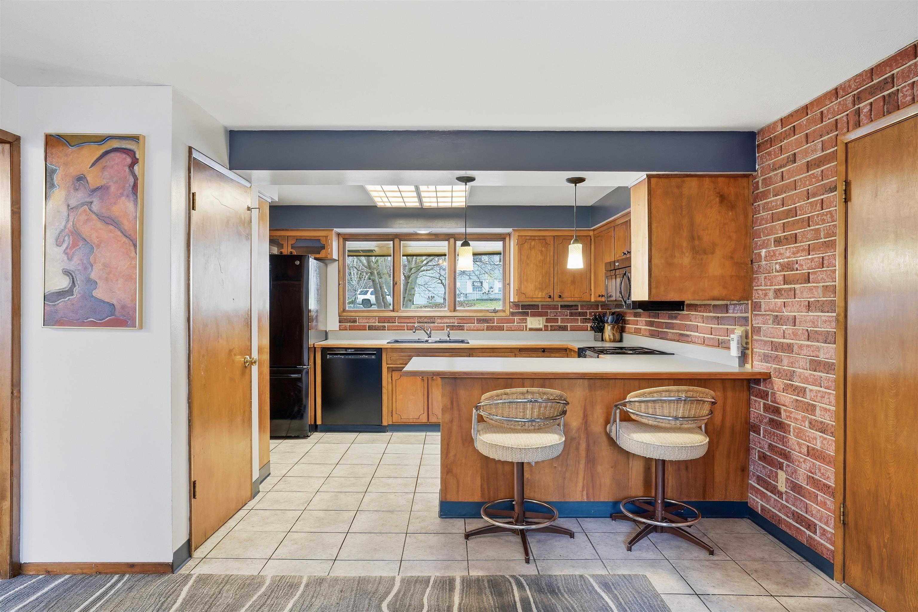 1822 West Toni Rae Drive Spokane, WA 99218 - Photo 13 of 50 Gallery Image 13