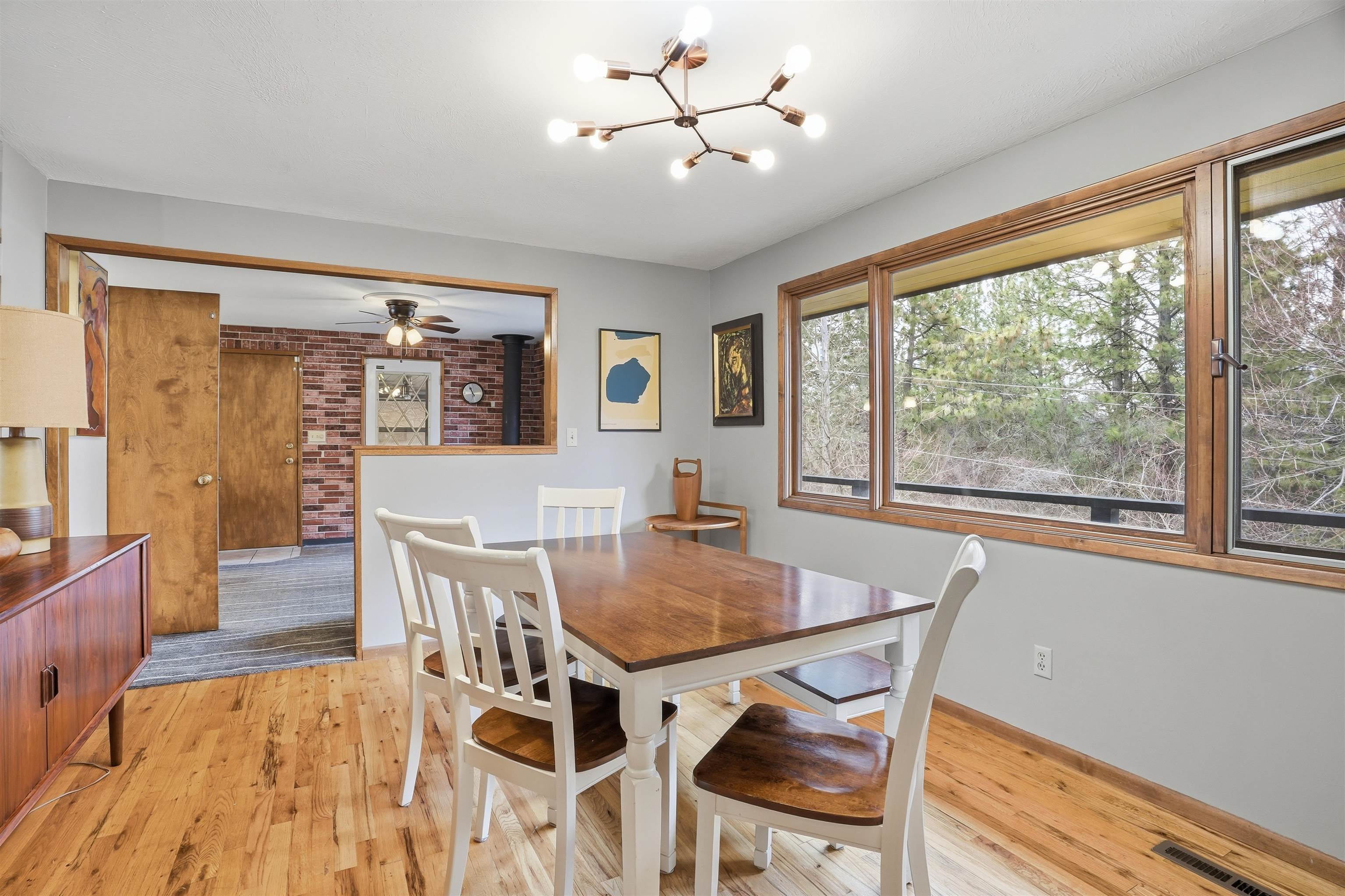 1822 West Toni Rae Drive Spokane, WA 99218 - Photo 6 of 50 Gallery Image 6