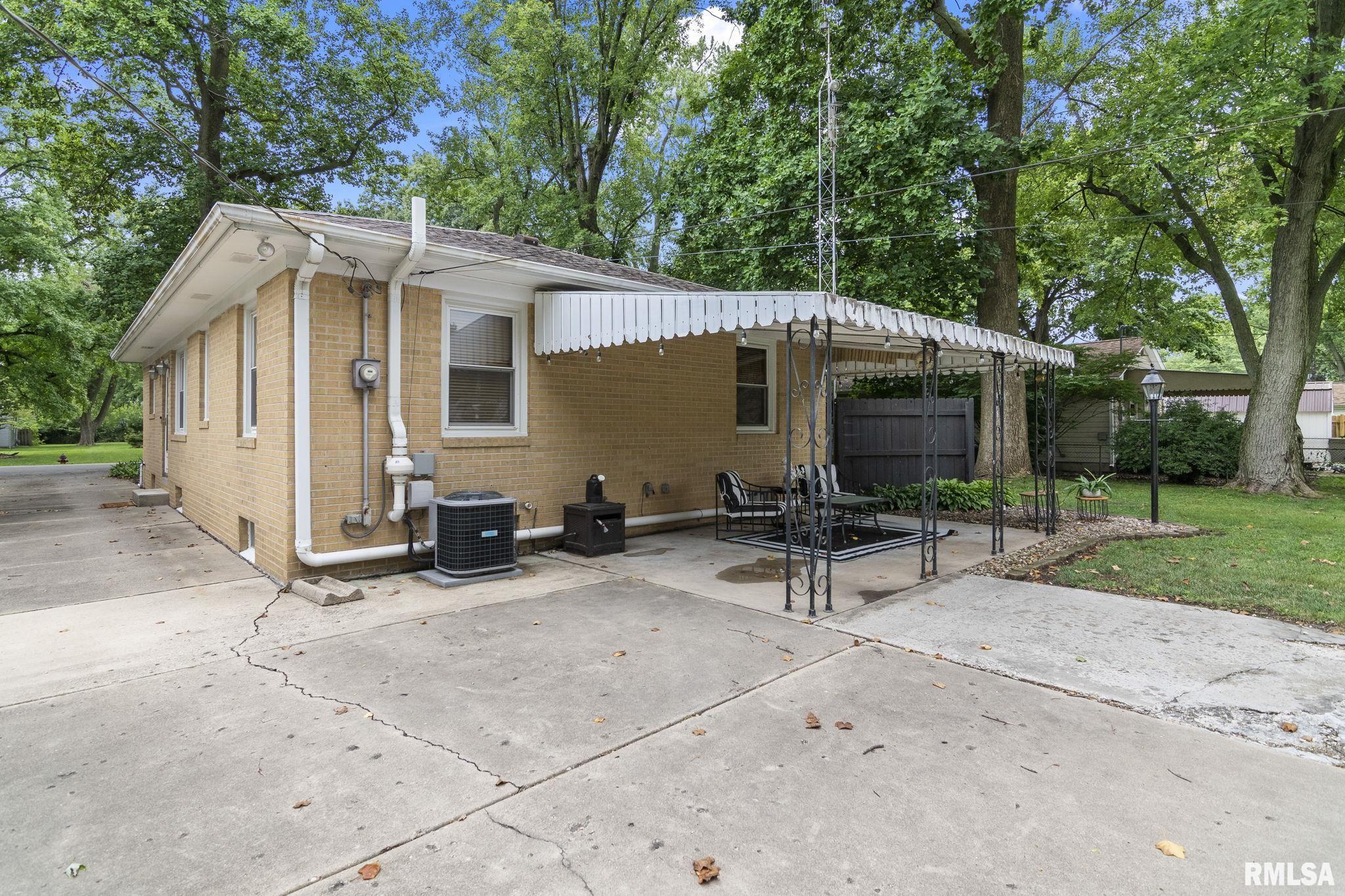 1539 Reed Avenue Springfield, IL 62704 - Photo 33 of 38 Gallery Image 33