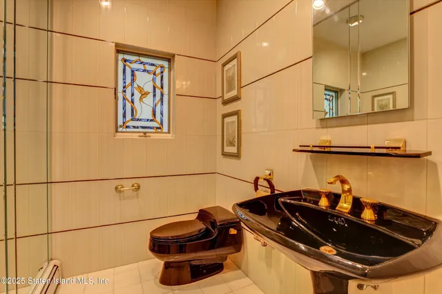 $1,299,000 | 139 Finlay Street | Tottenville