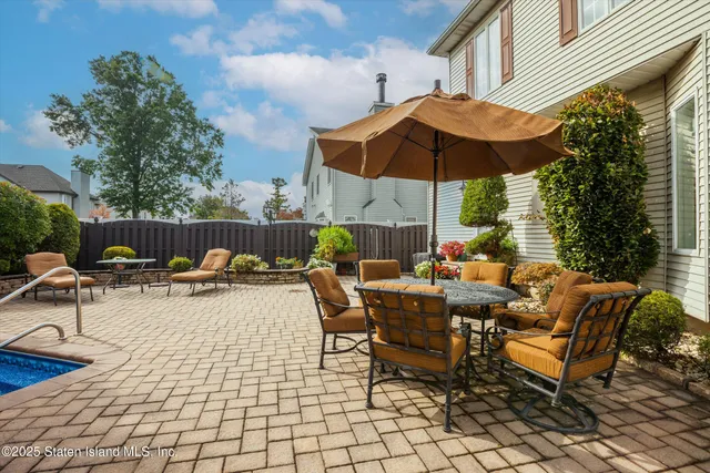 $1,299,000 | 139 Finlay Street | Tottenville