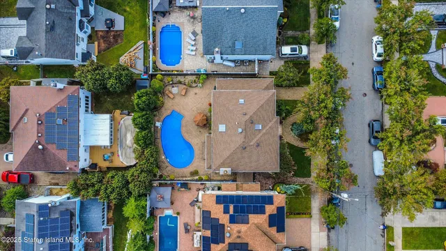 $1,299,000 | 139 Finlay Street | Tottenville