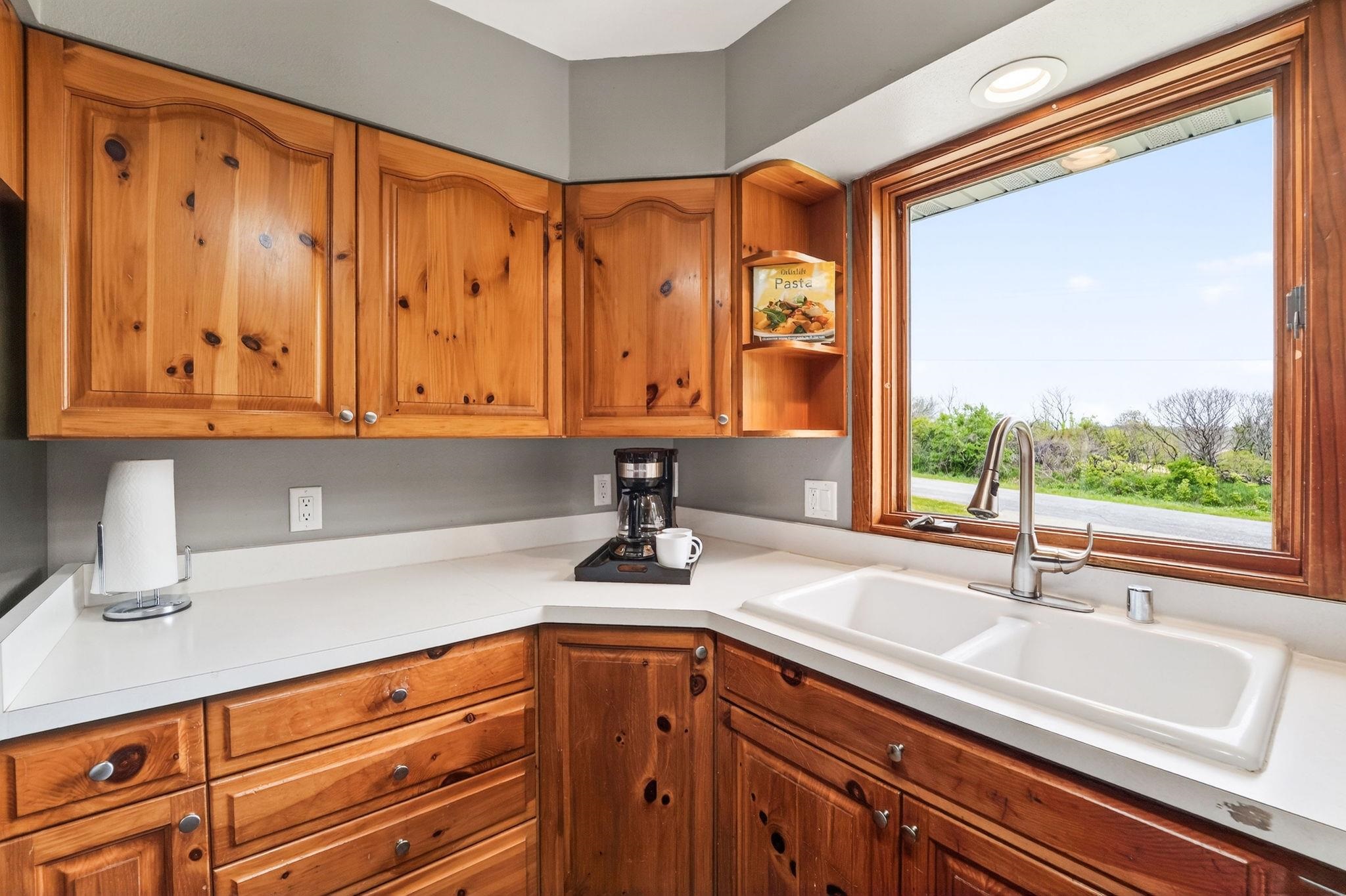 4210 Old Deerfield Road Deerfield, WI 53531 - Photo 15 of 62