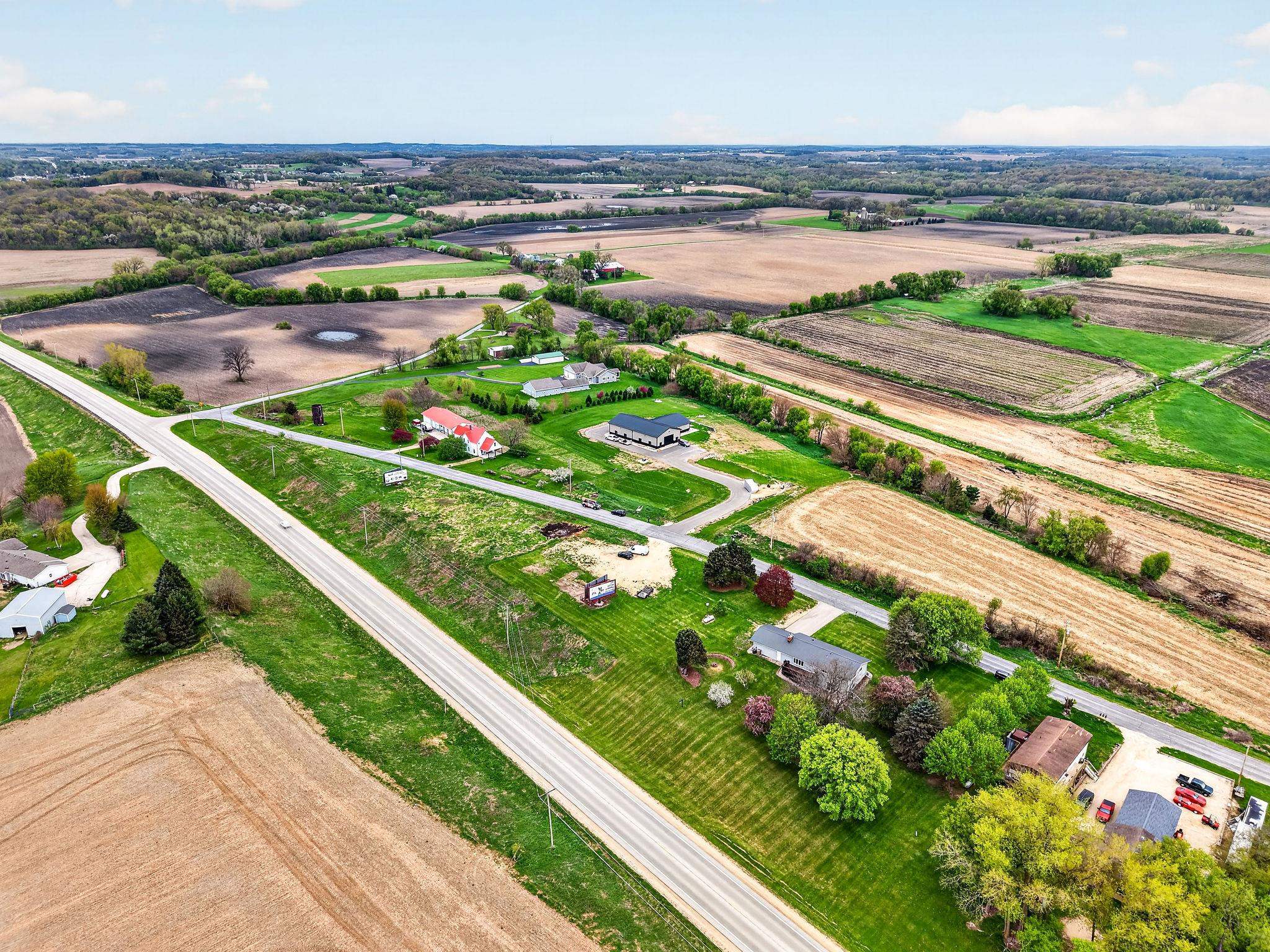 4210 Old Deerfield Road Deerfield, WI 53531 - Photo 49 of 62