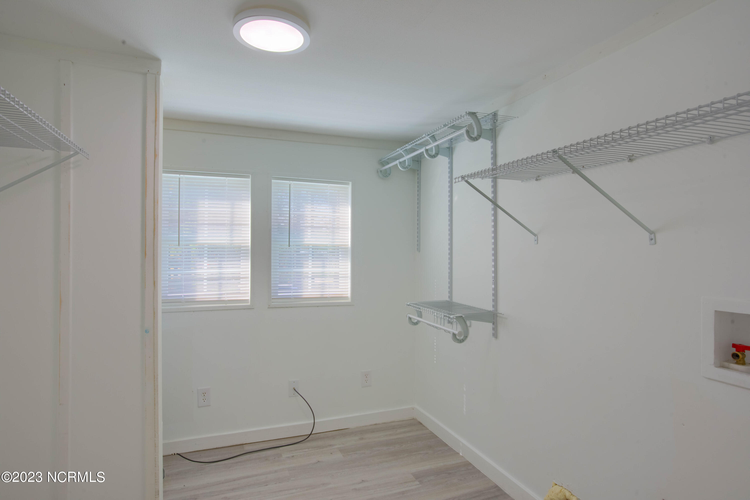 313 Old Folkstone Road Holly Ridge, NC 28445 - Photo 13 of 32 313 Old Folkstone - Interior_7